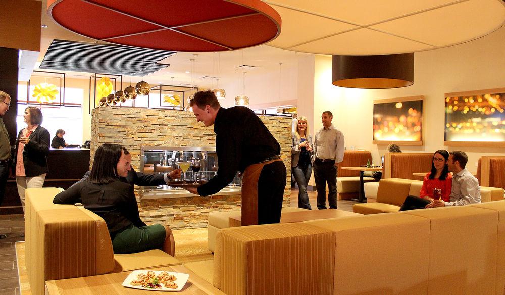 Delta Hotels By Marriott Сейнт Джон Екстериор снимка